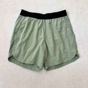 True Classic‎ 7" Active Shorts Sage Green Perforated Training Gym Medium